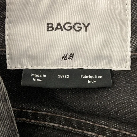 H&M Men's Black Washed Baggy Jeans - Like New - Picture 6 of 7